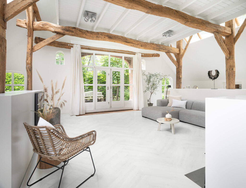 Loose lay PVC vloer in de woonkamer